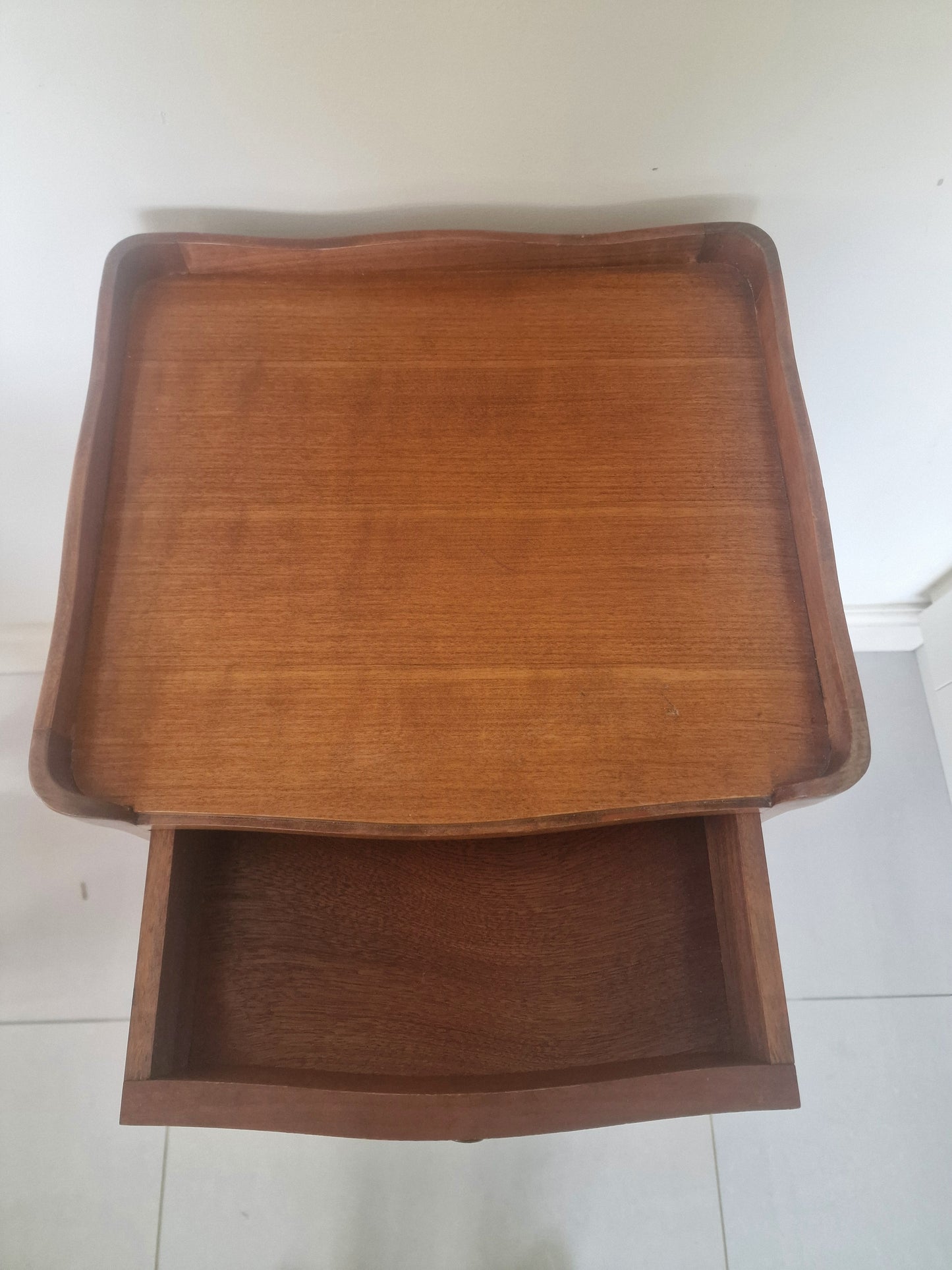 Pair of classic single drawer antique French wooden bedside tables