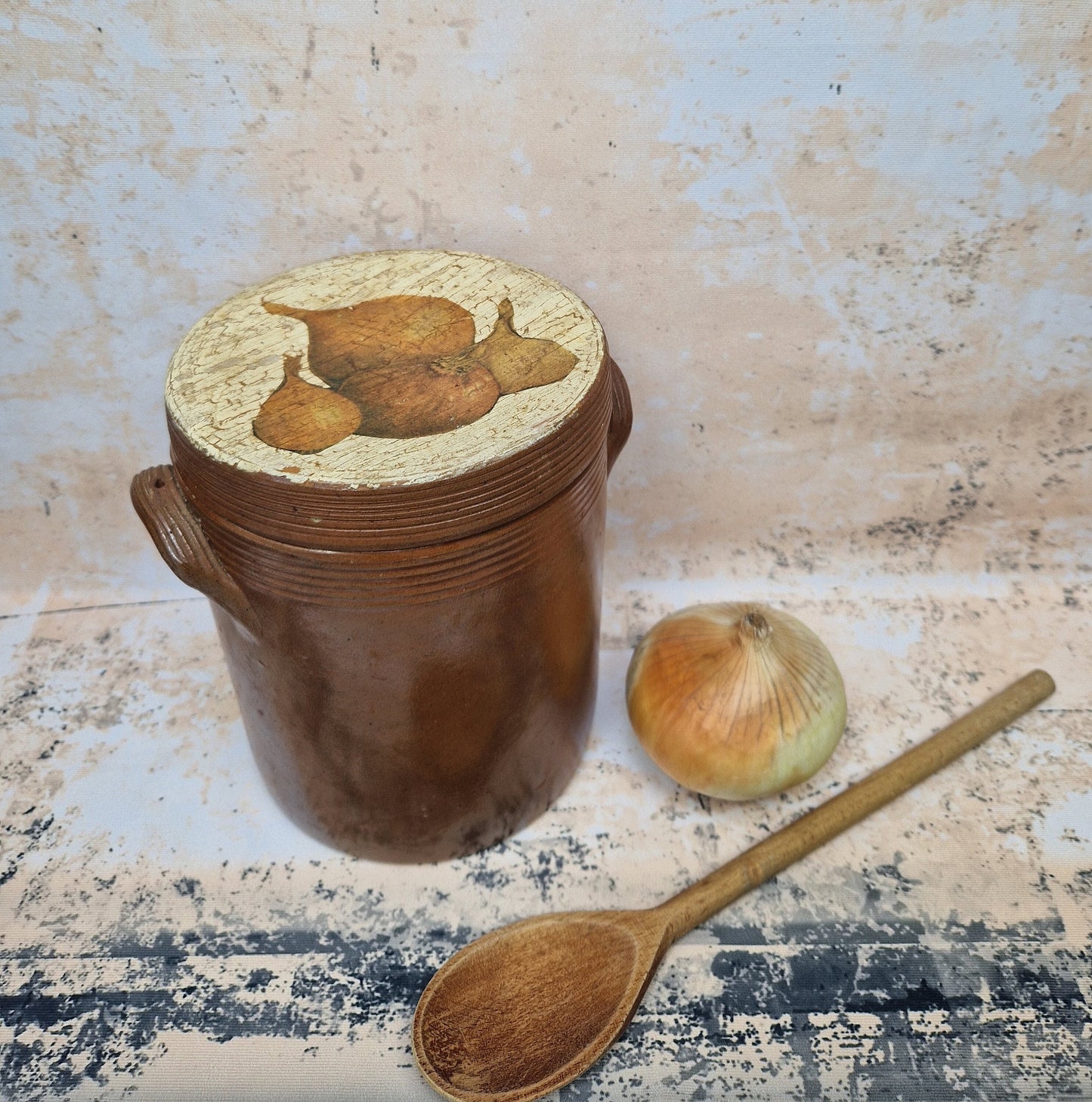 Vintage French confit jar with decorated lid Onion design Rare piece Tall lidded stoneware pot Glazed pottery Preserve jar Crock Country